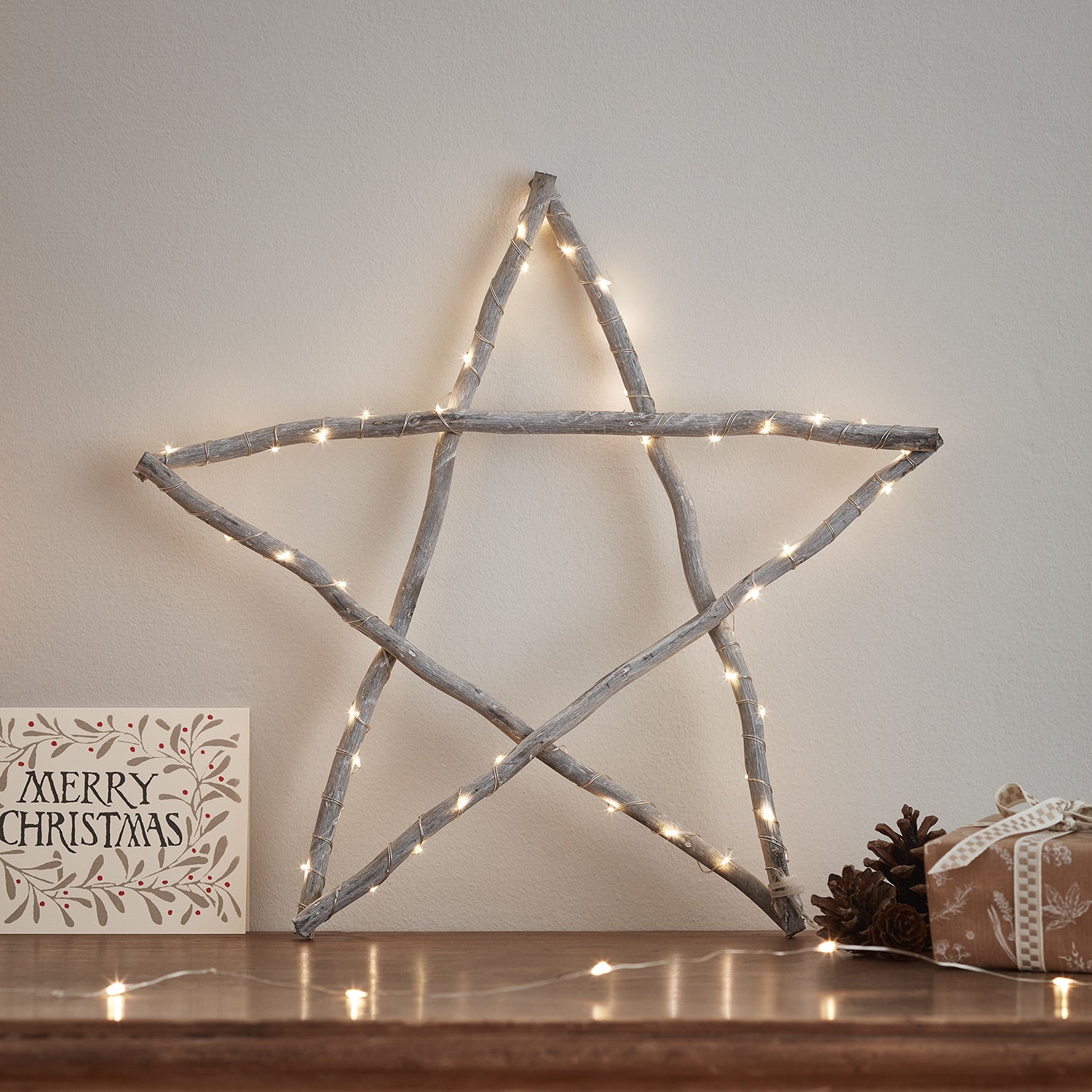 Light up clearance wall star