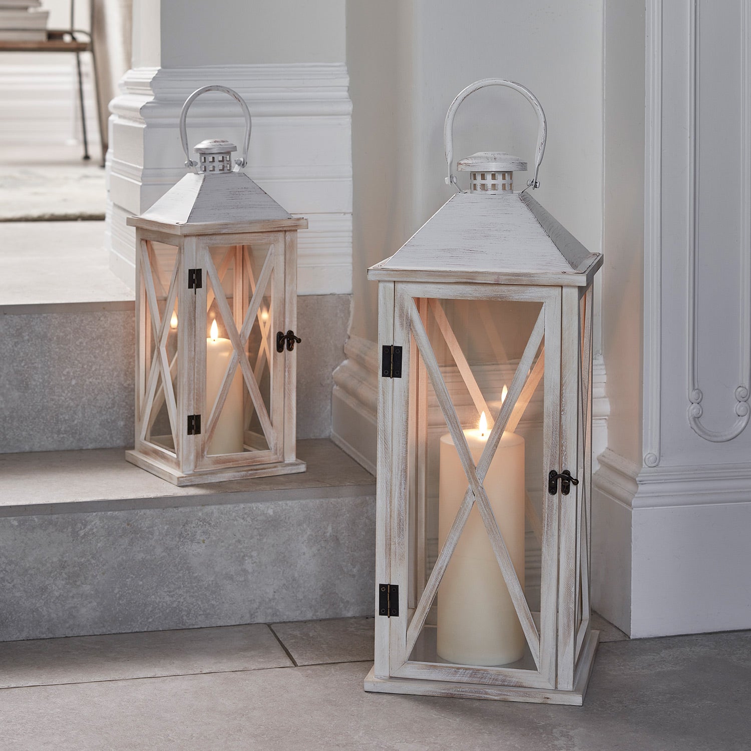 White deals wooden lanterns