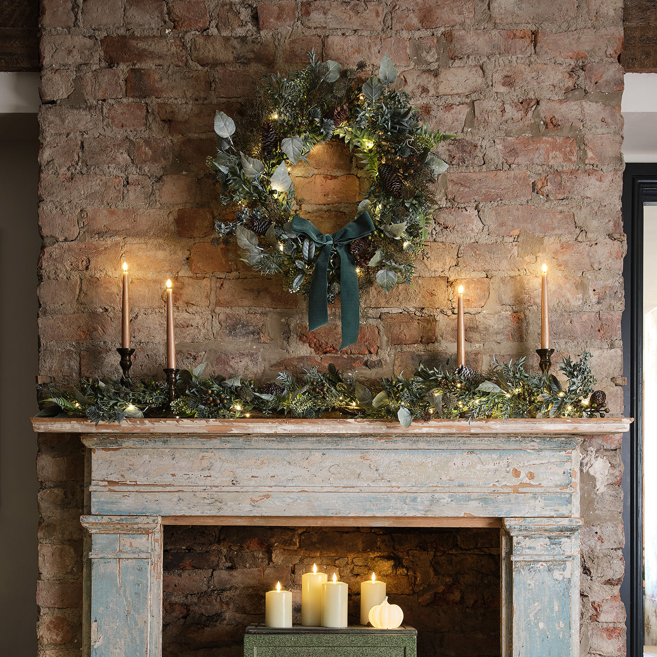 Autumn-Mantelpiece-Taper-LED-Candles-Wreath-Garland-Pumpkin.jpg