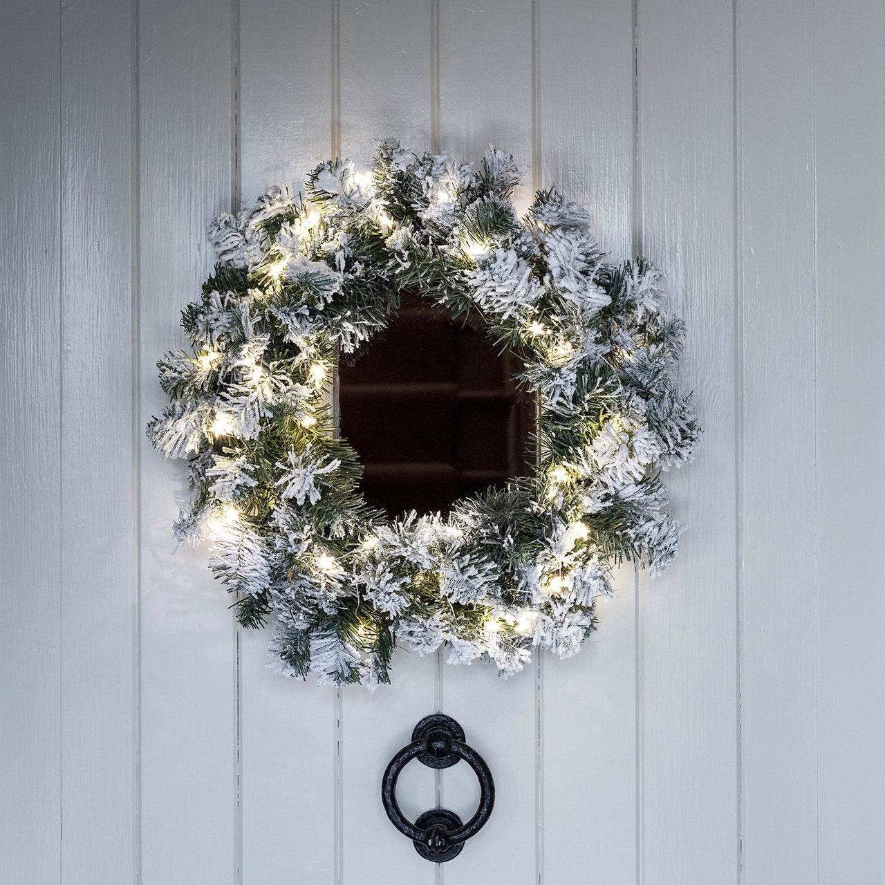 C40-STAR-YW_50cm-Snowy-Toronto-Christmas-Door-Wreath-Micro-Lights_P7.jpg