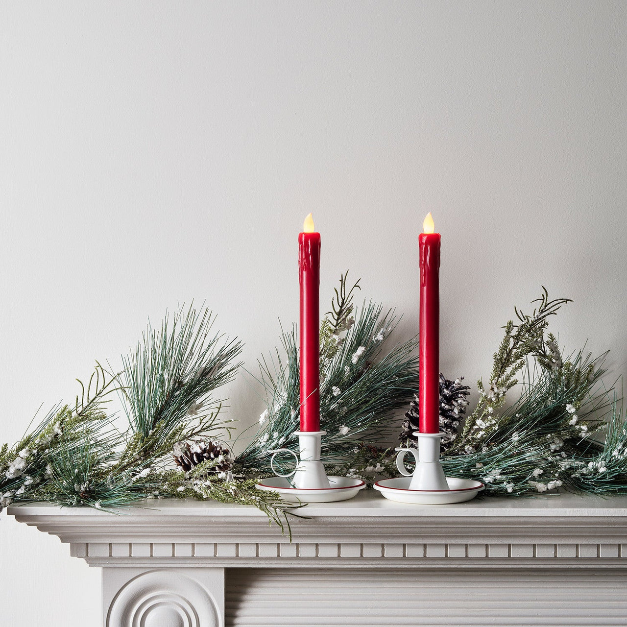 CA15110_2-red-wax-led-battery-taper-candles-Mantelpiece-Christmas_P2.jpg