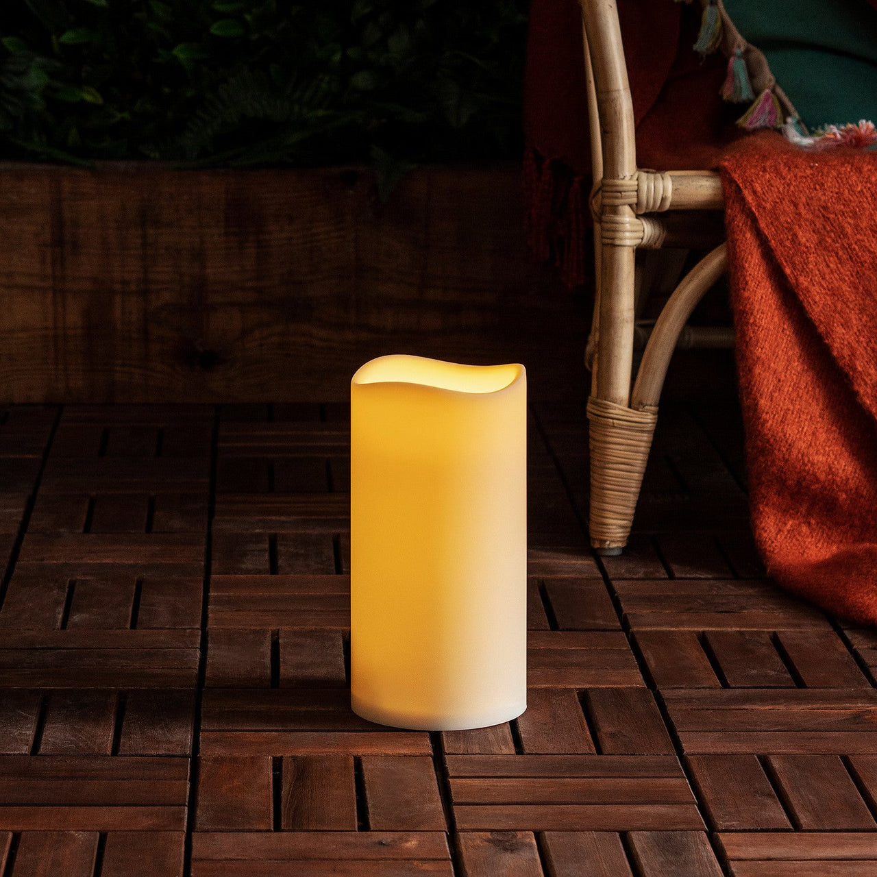 CA16002_large-ivory-outdoor-battery-pillar-candle-wooden-deck_P2.jpg