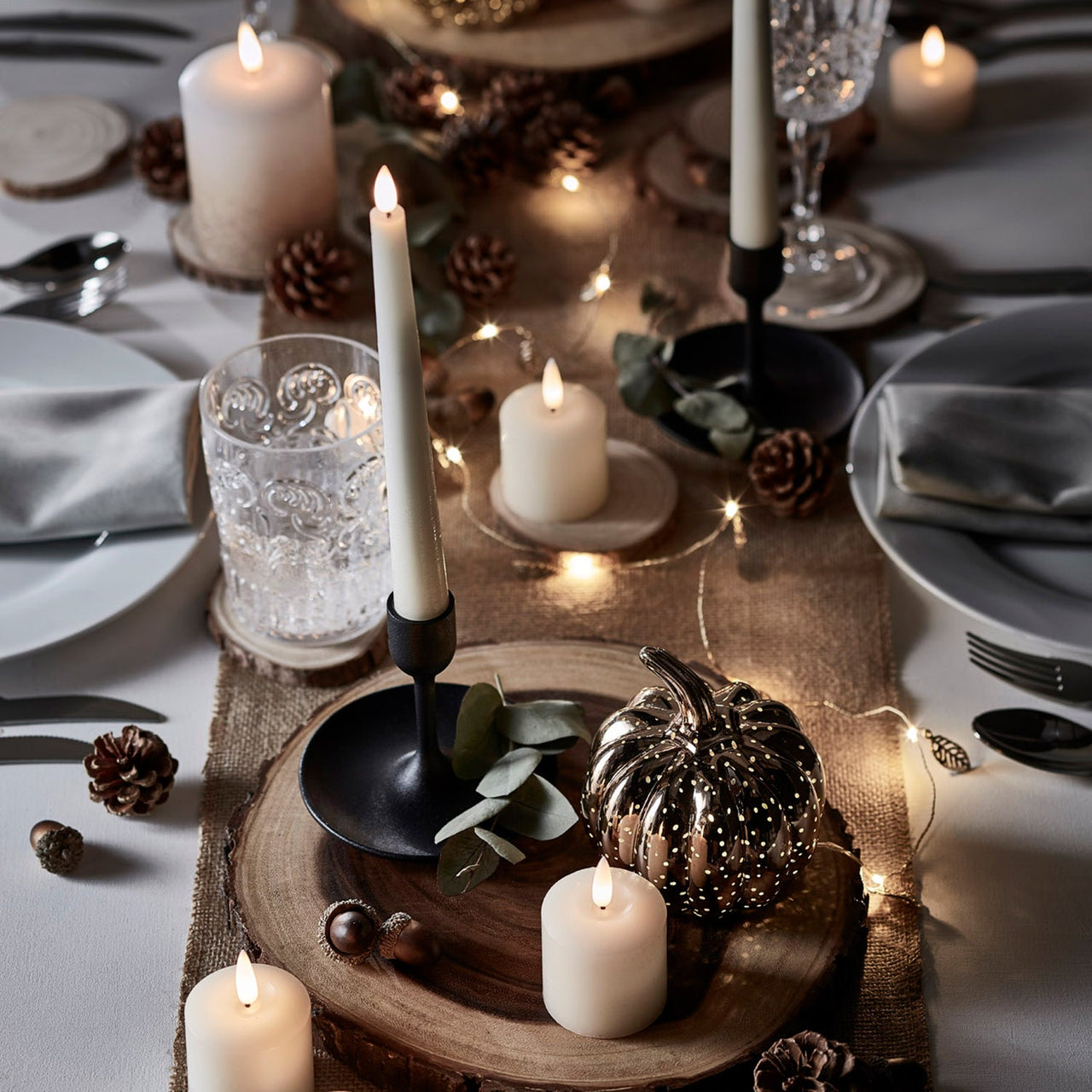 CA19005_True-Glow-Truglow-Votive-Candles-Autumn-Table-Close_P2.jpg