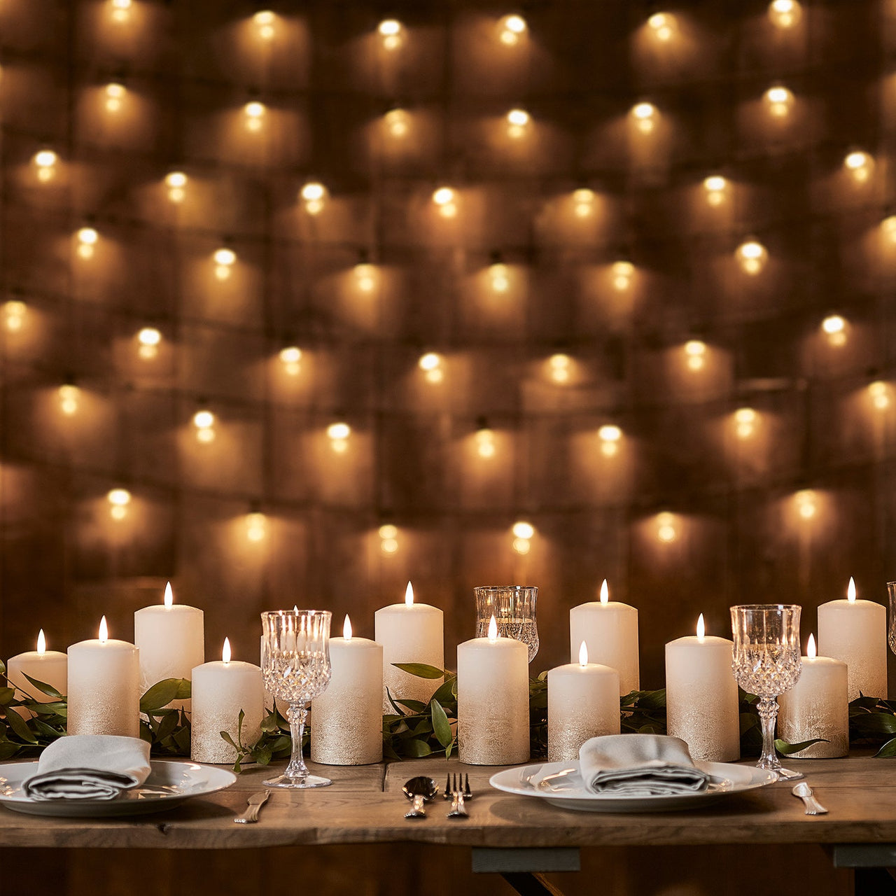 CA19007_True-Glow-Bronze-Ombre-Pillar-Candles-Table_P3.jpg