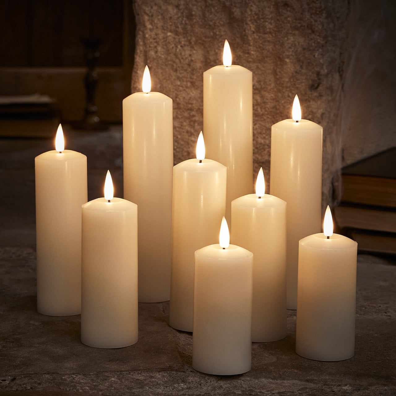 CA20034RC_Set-of-9-TruGlow-Candles-Remote-Night.jpg