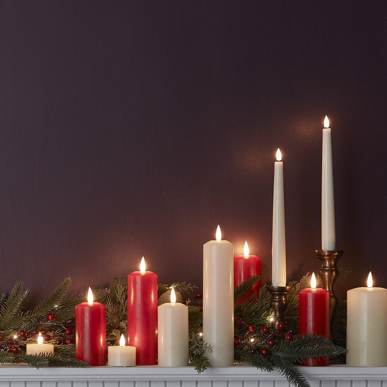 Christmas-Candles_2.jpg