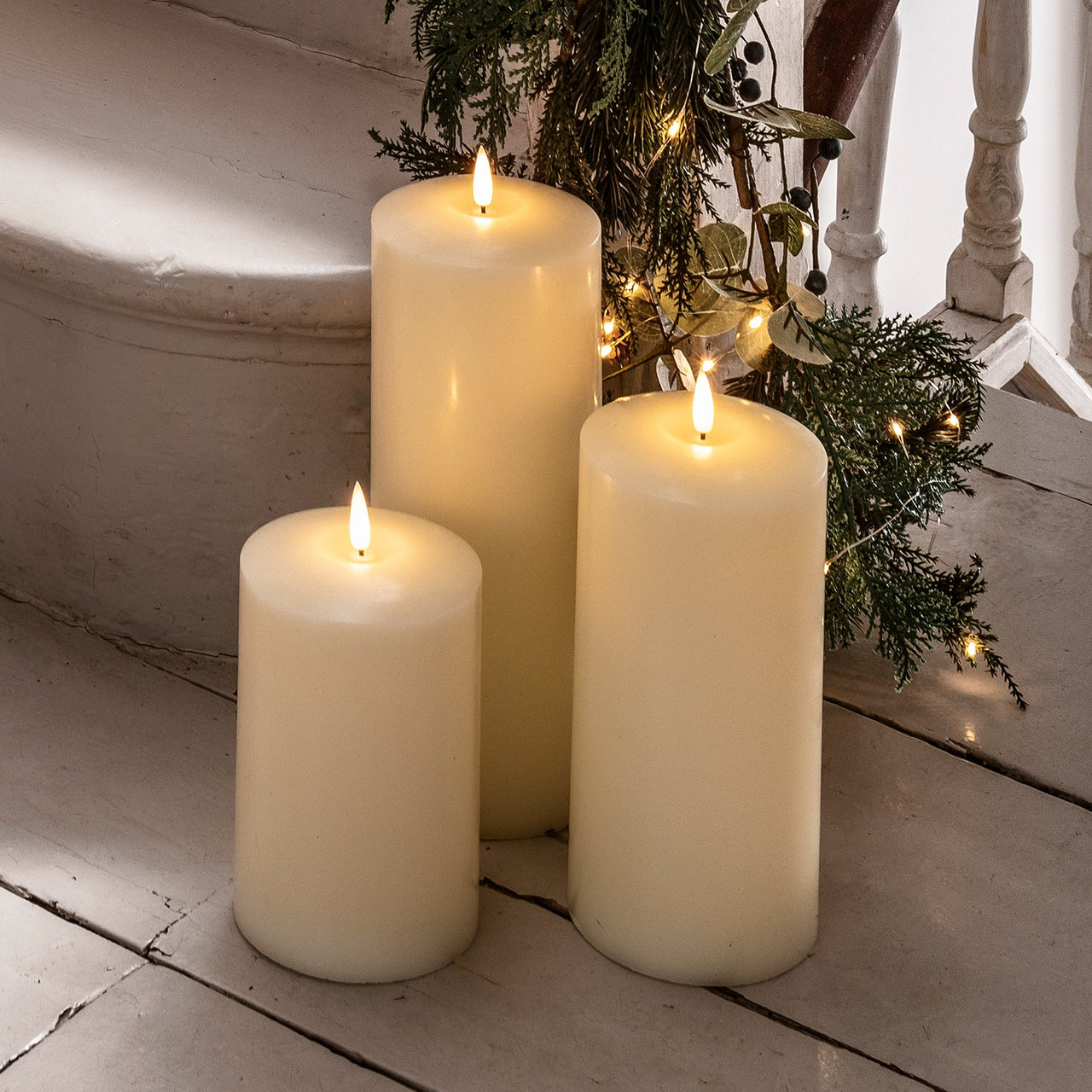 D-CA1902012_Set-of-3-TruGlow-Chapel-Candles.jpg