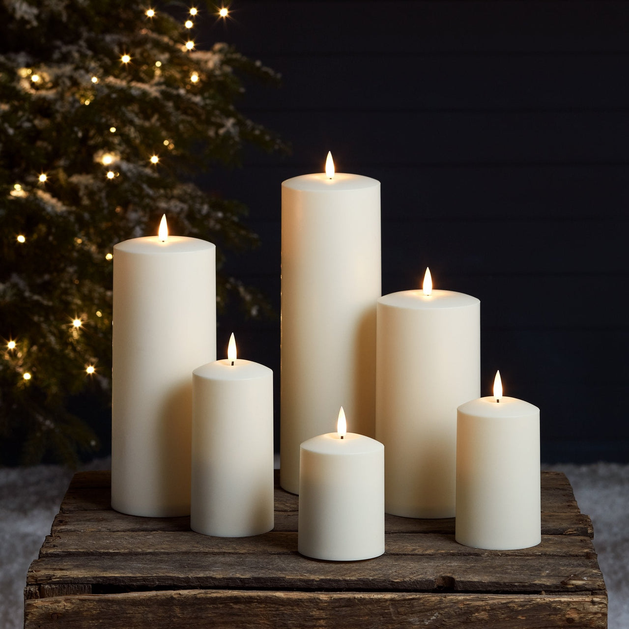 D-CA20004CA21006_Outdoor-TruGlow-Candle-Bundle-Winter_2000x2000_2b1b4716-af9f-4283-9f95-ec87e030a375.jpg