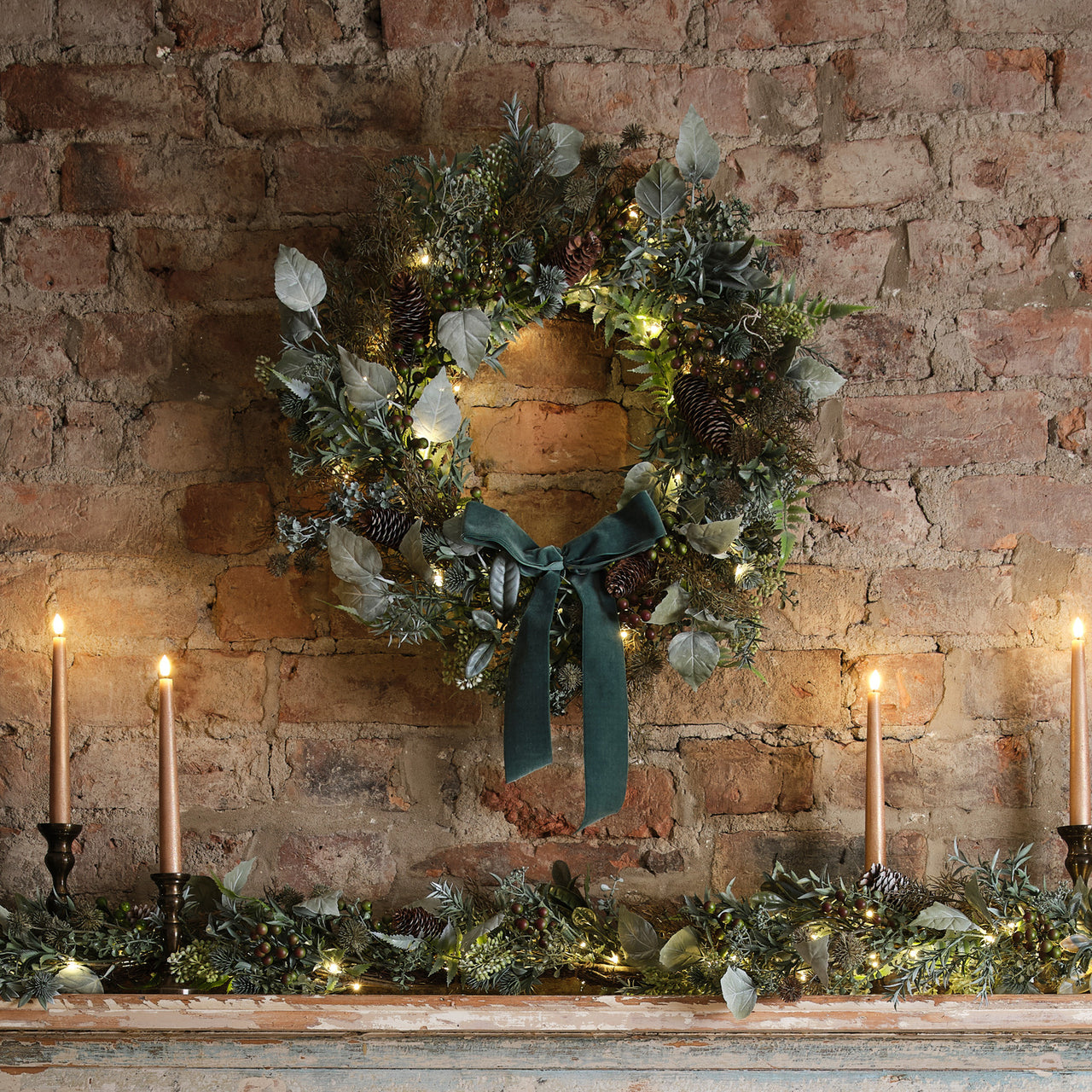 Pre Lit Oversized Autumn-Winter Ribbon Wreath & Garland