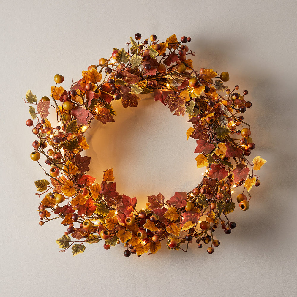 46cm Pre Lit Autumnal Berry Wreath