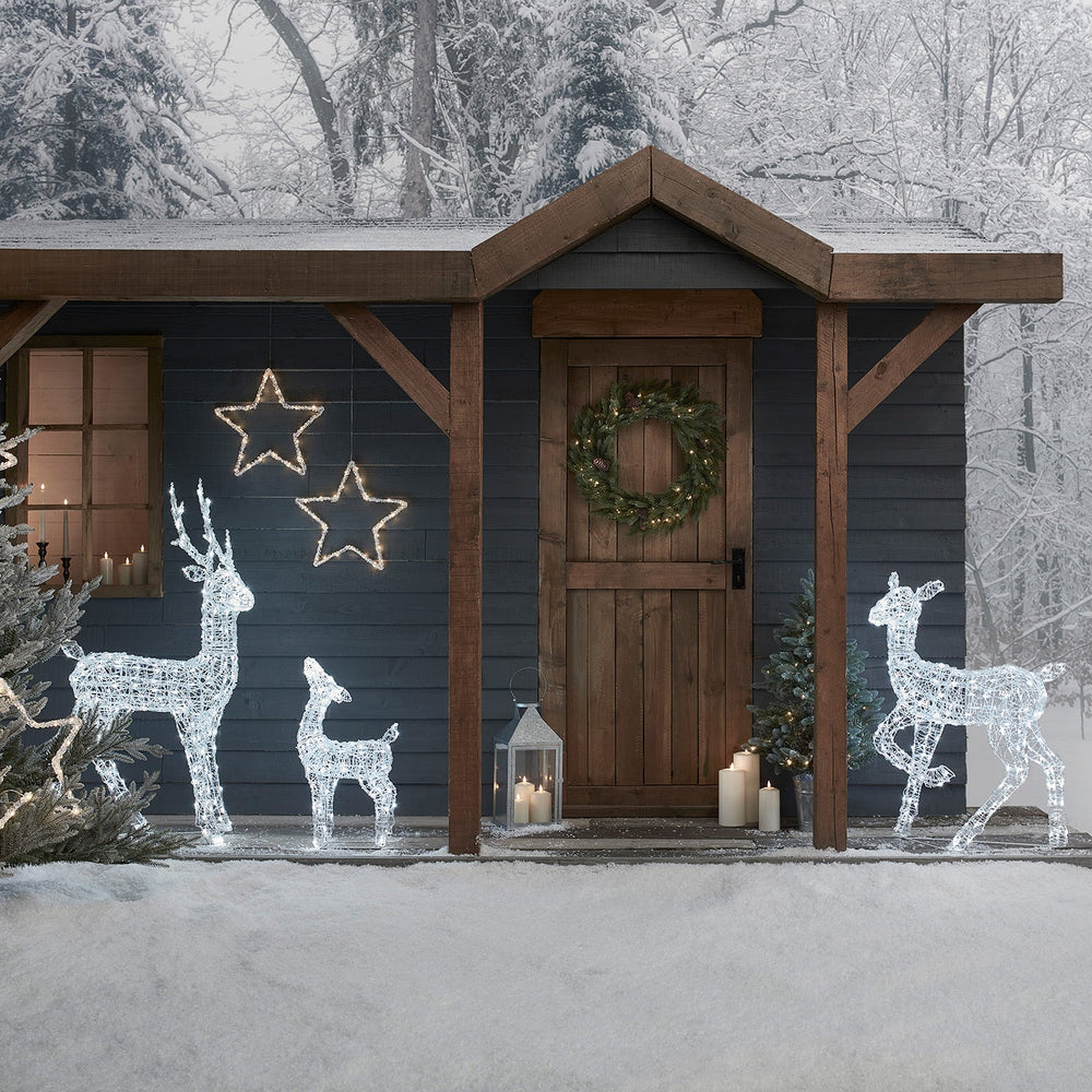 D-XX20012_Swinsty-Acrylic-Light-Up-Reindeer-Family-Cabin.jpg