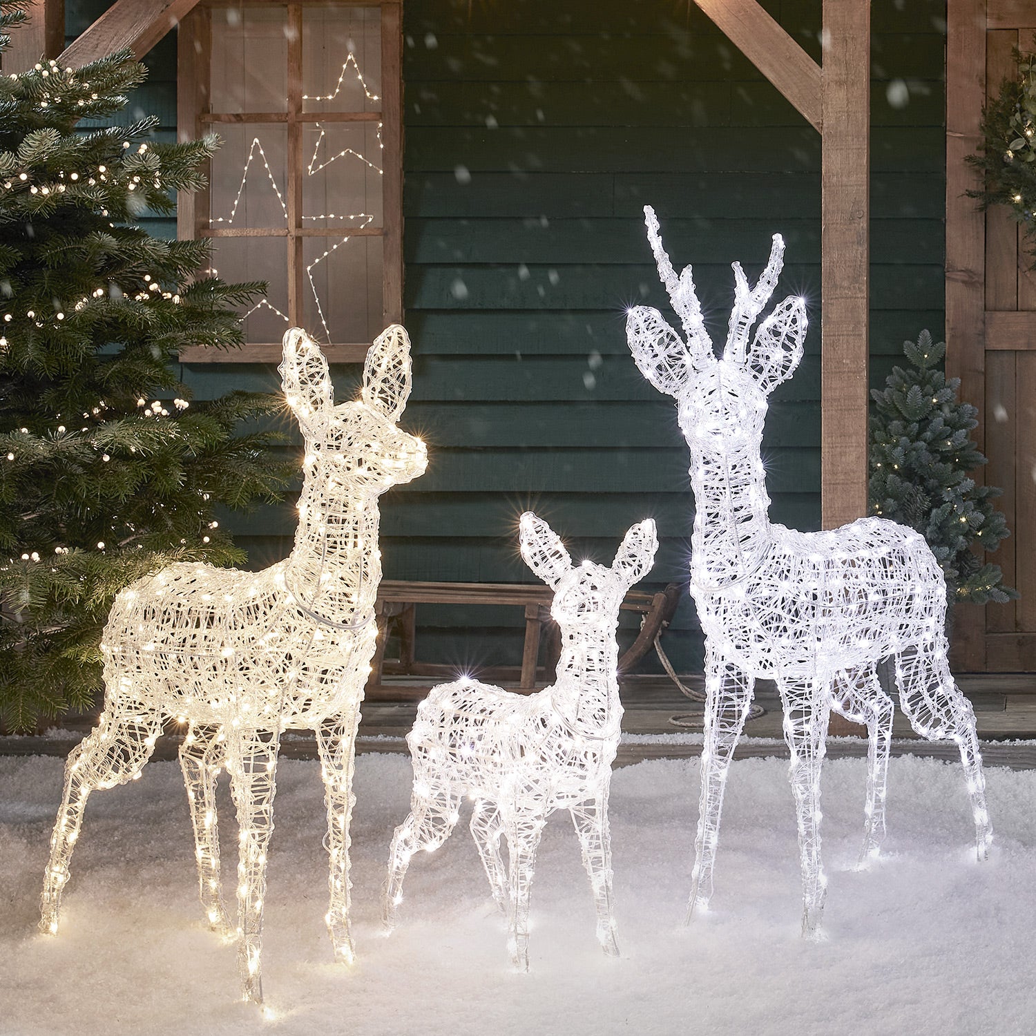 Swinsty Dual Colour LED Light Up Reindeer Family Lights4fun