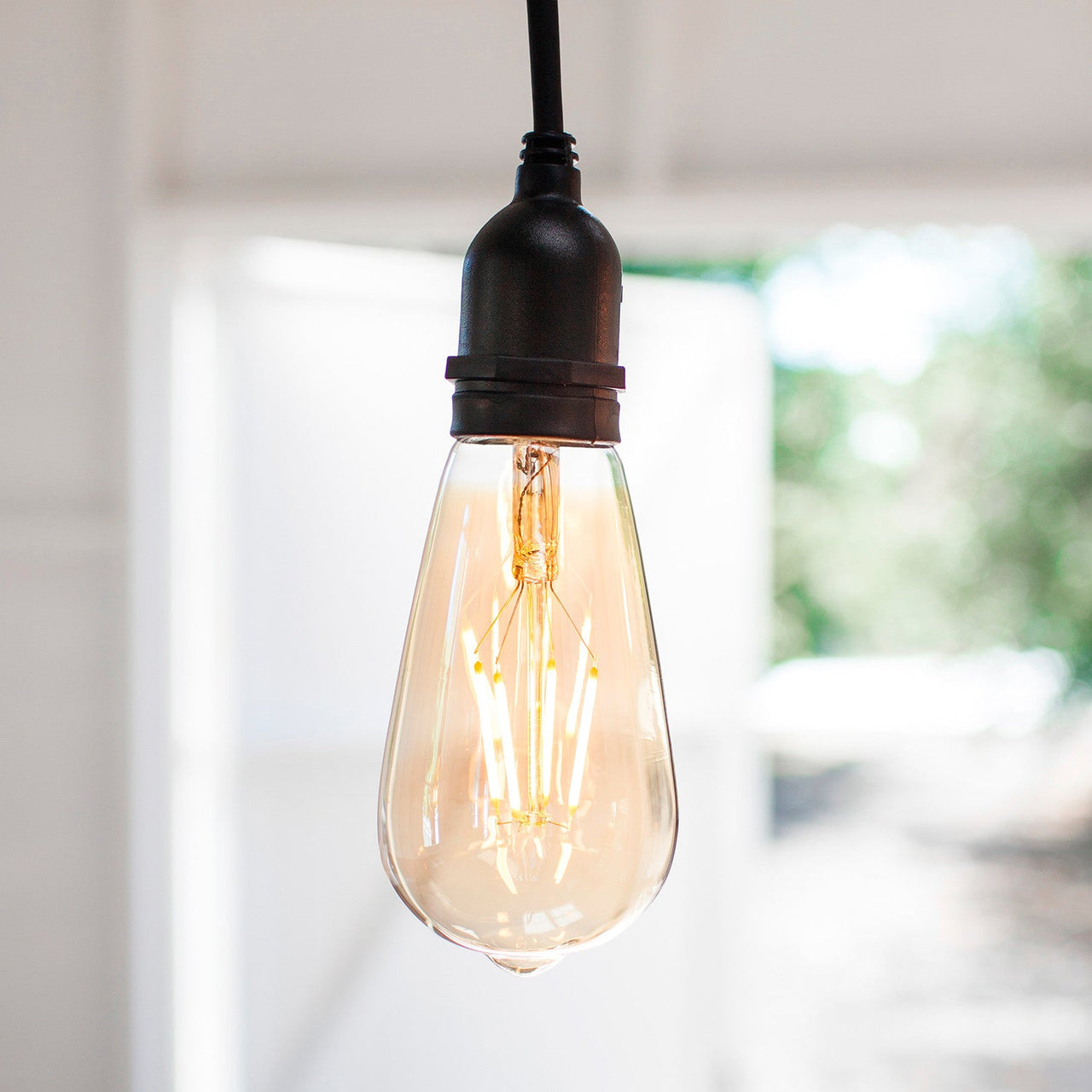 D5-ST641WA_Ingenious-Squirrel-Cage-Bulb-Amber-Glass-LED-Filament-E27_P1.jpg