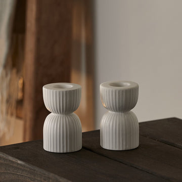 DE24001-Set-of-2-Ceramic-Taper-Candle-holders-Matte-white-Ceramic-_2.jpg