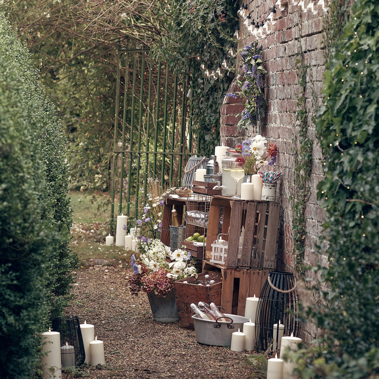 Garden-fairy-lights-led-candles-wall.jpg