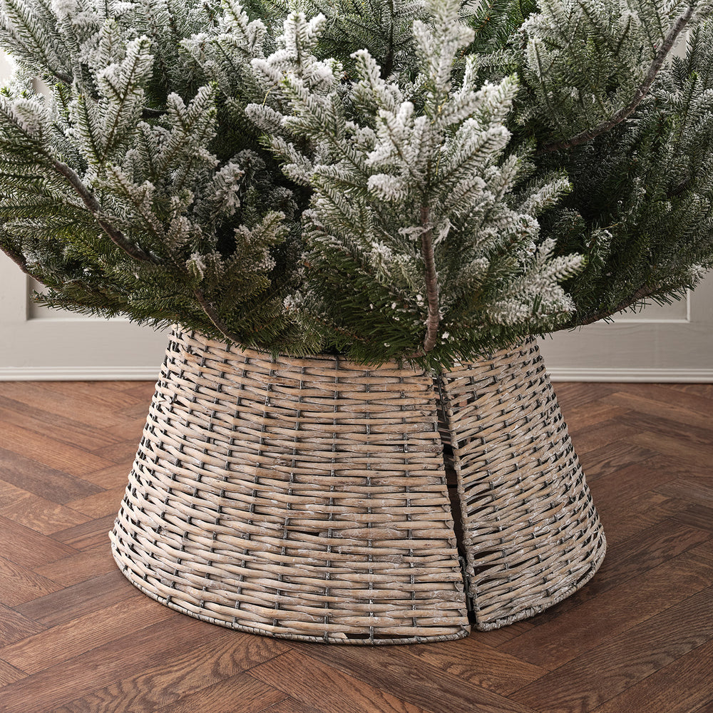 Rattan Christmas Tree Skirt