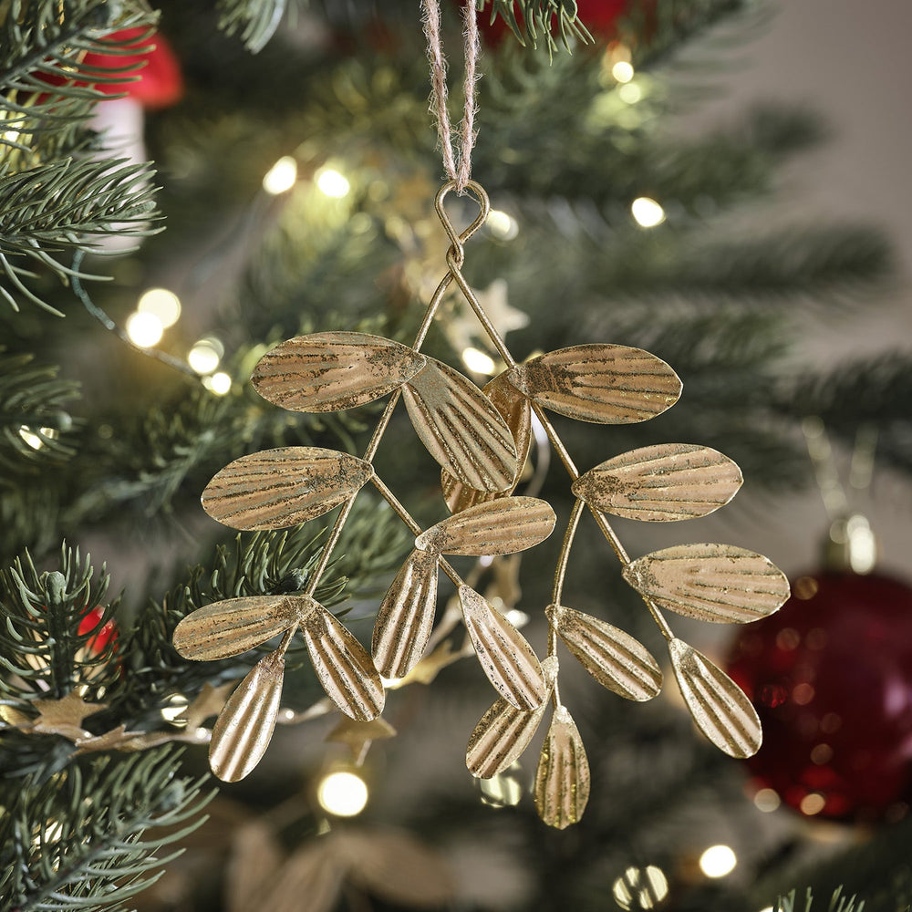 L4F24056-Setof2GoldFoilLeafChristmasTreeDecorations.jpg