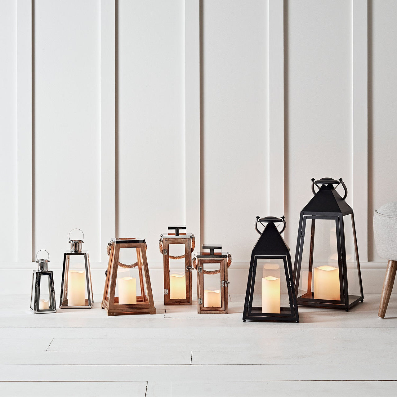 LA15102_Small-Wooden-Rope-Candle-Salcombe-LED-Lantern-Hallway-Home-Group_P5.jpg