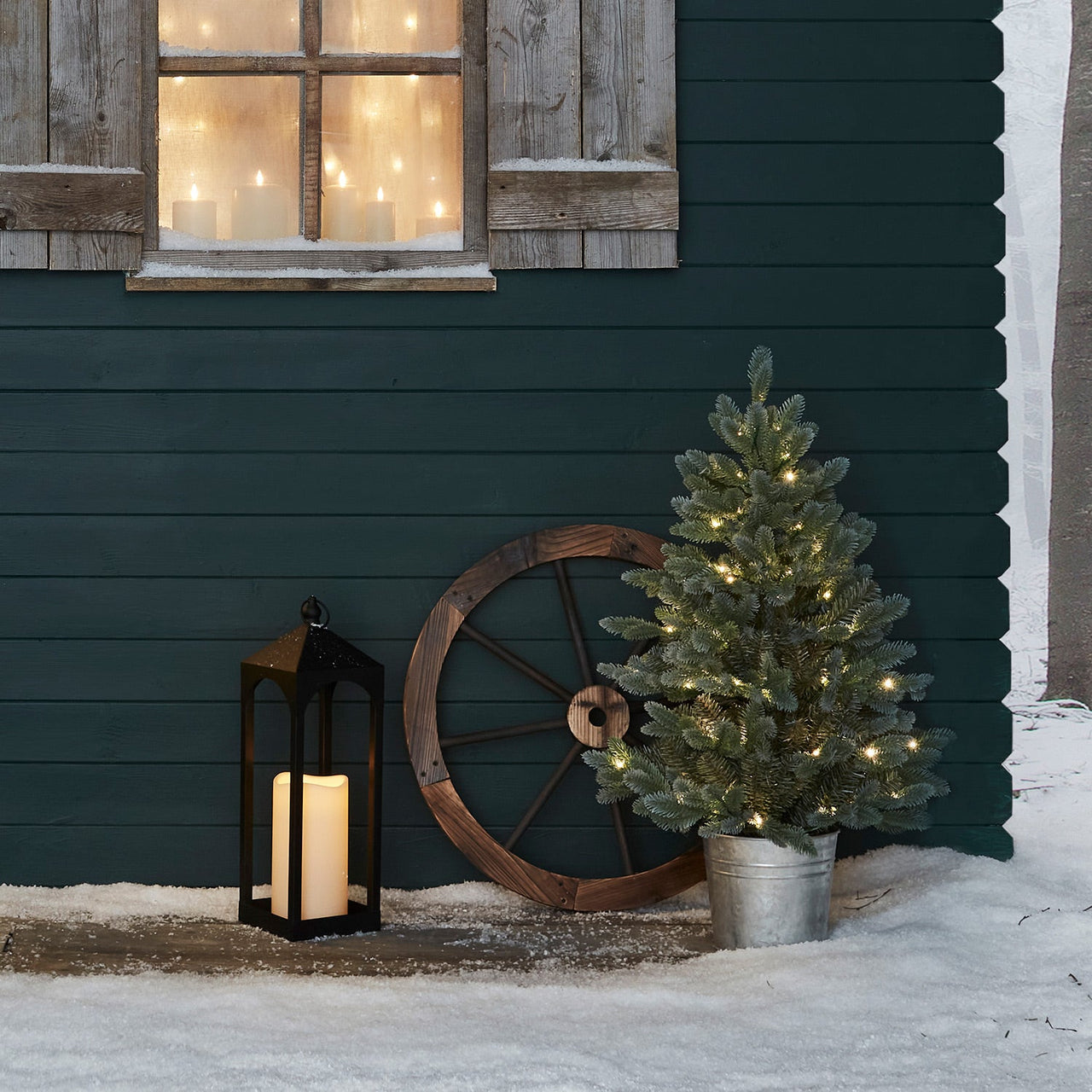 LA18006_L4F2010_1_Outdoor-Black-Metal-Lantern-Pre-Lit-Mini-Christmas-Tree-Cabin.jpg