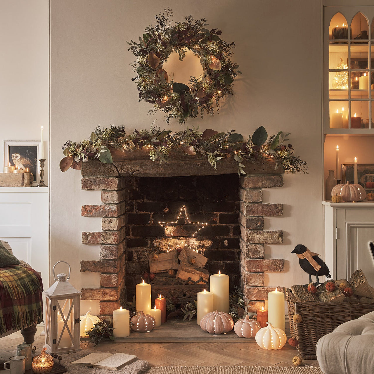 LL-GA23001_Cosy-Autumn-Fireplace-Wreath-Garland-Star-Light-LED-Candles-Pumpkin-Lights_c1b4a679-328d-49de-9fdf-556275047042.jpg