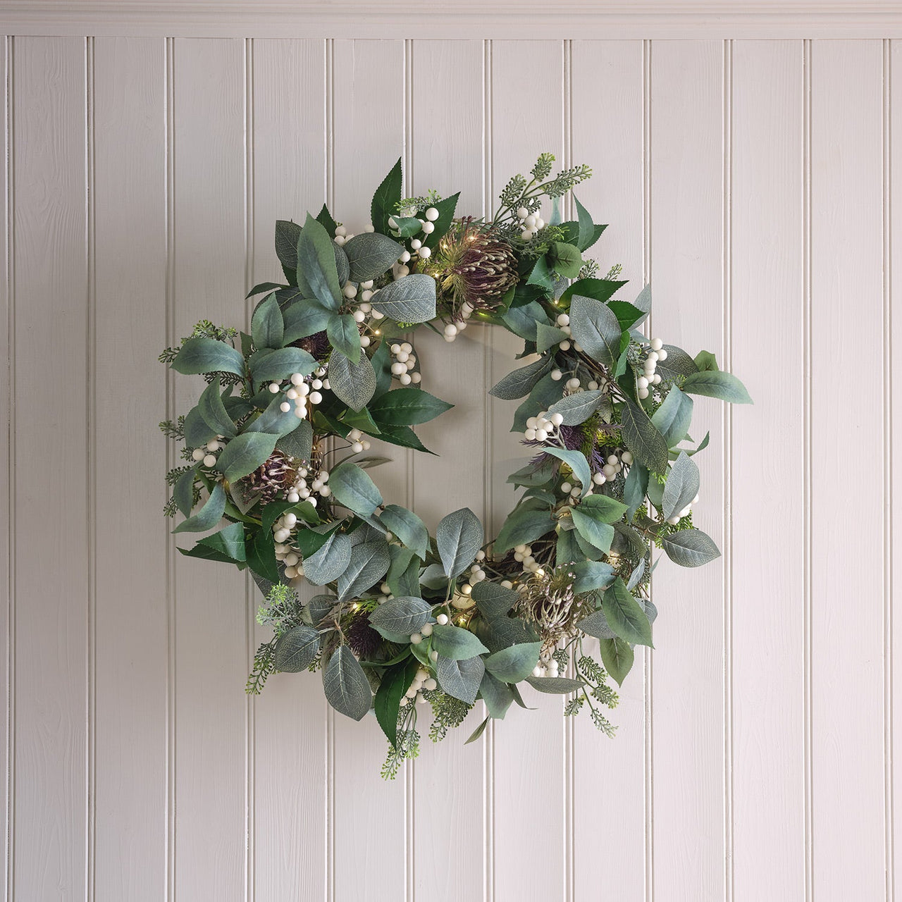 LL-WR24011-60cmPreLitChristmasCollectionWreath.jpg