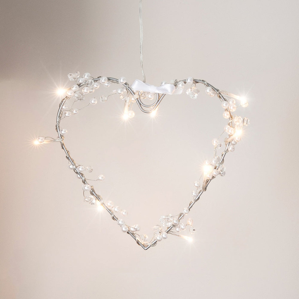 LL1310HEART_Battery-Operated-Fairy-Light-Heart-Close_P1.jpg