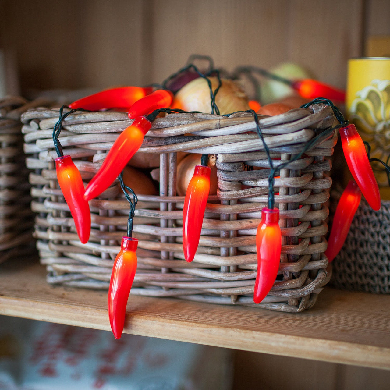 LL14-CHILLI_Red-Chilli-Pepper-Fairy-Lights-Basket_P1.jpg