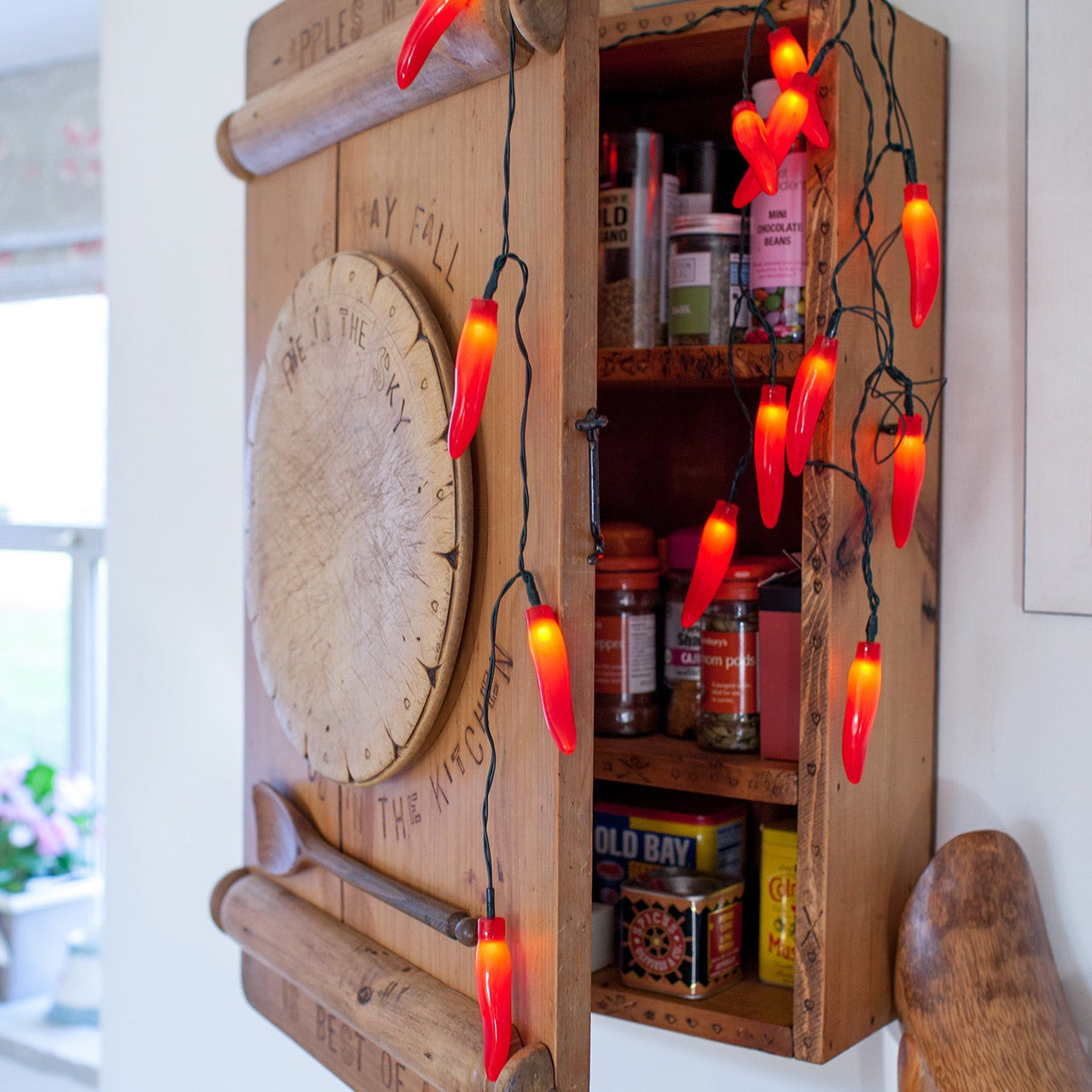 LL14-CHILLI_Red-Chilli-Pepper-Fairy-Lights-Spice-Cupboard_P4.jpg