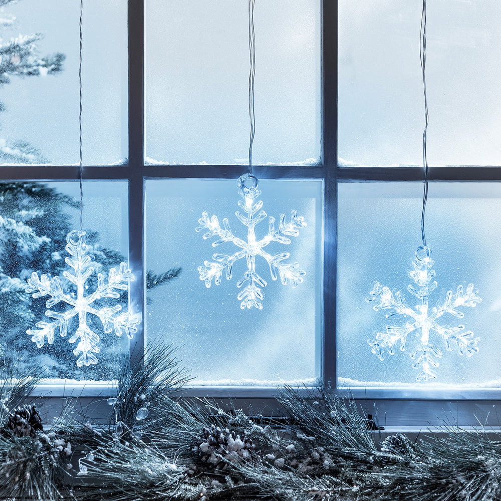 LL16005_Stockholm-Snowflake-Christmas-Window-Lights-Snowy_P1.jpg