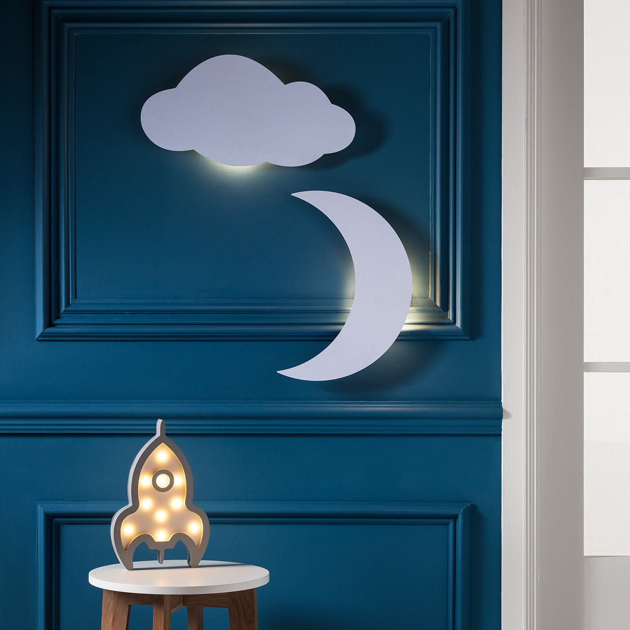 LL17013_Cloud-Wall-Light-Childrens-Bedroom-Lights-Moon-Cloud_P4.jpg