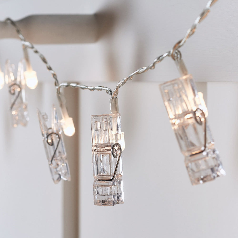 LL17016_Peg-Battery-Fairy-Lights-Warm-White-Close-Up-Hanging_P1.jpg