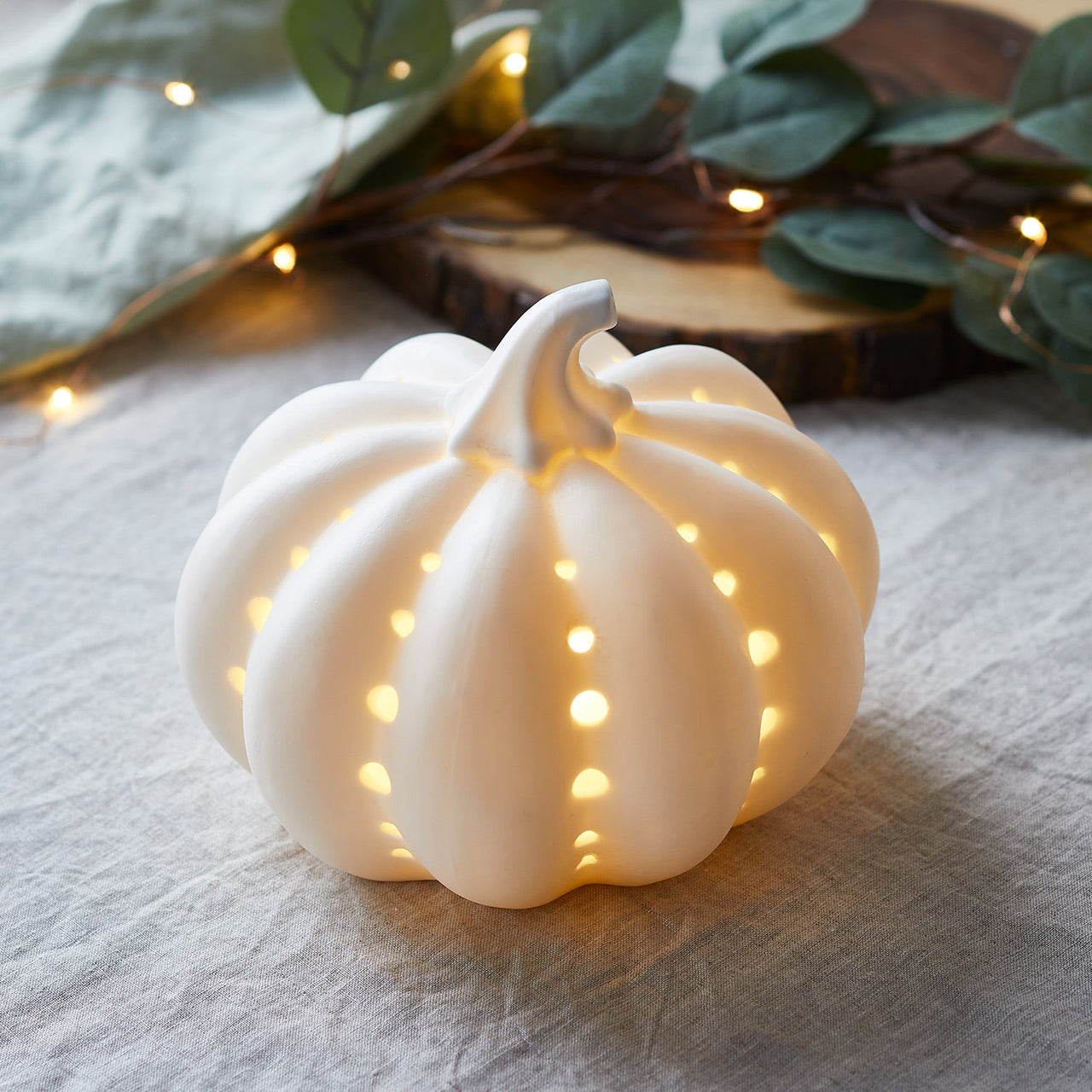 LL18025_Ceramic-LED-Pumpkin-Autumn-Decoration.jpg