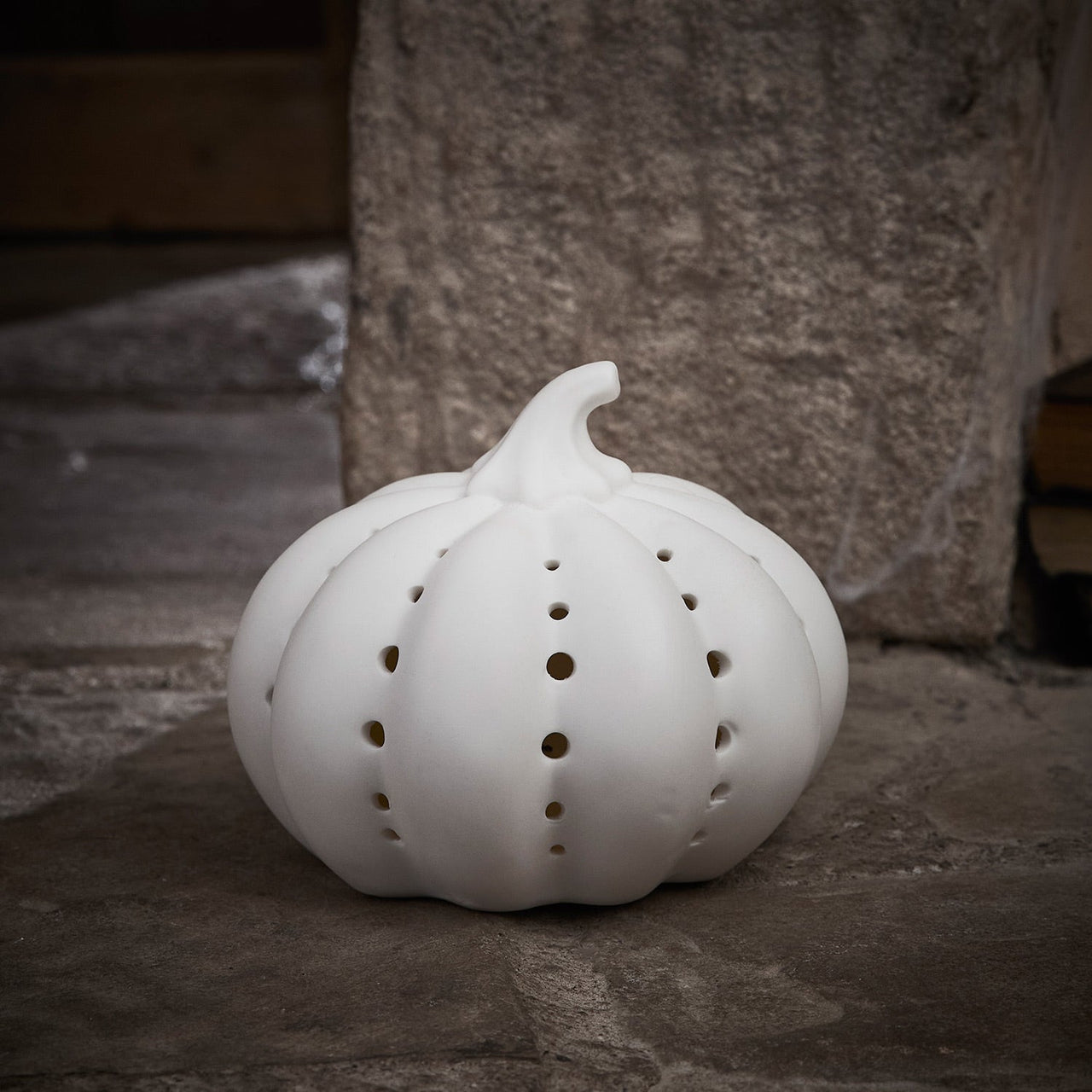 LL18025_Ceramic-LED-Pumpkin-Autumn-Off.jpg