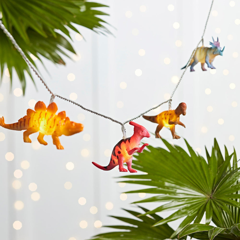 LL20003_12-LED-Plastic-Dinosaur-String-Lights-On.jpg