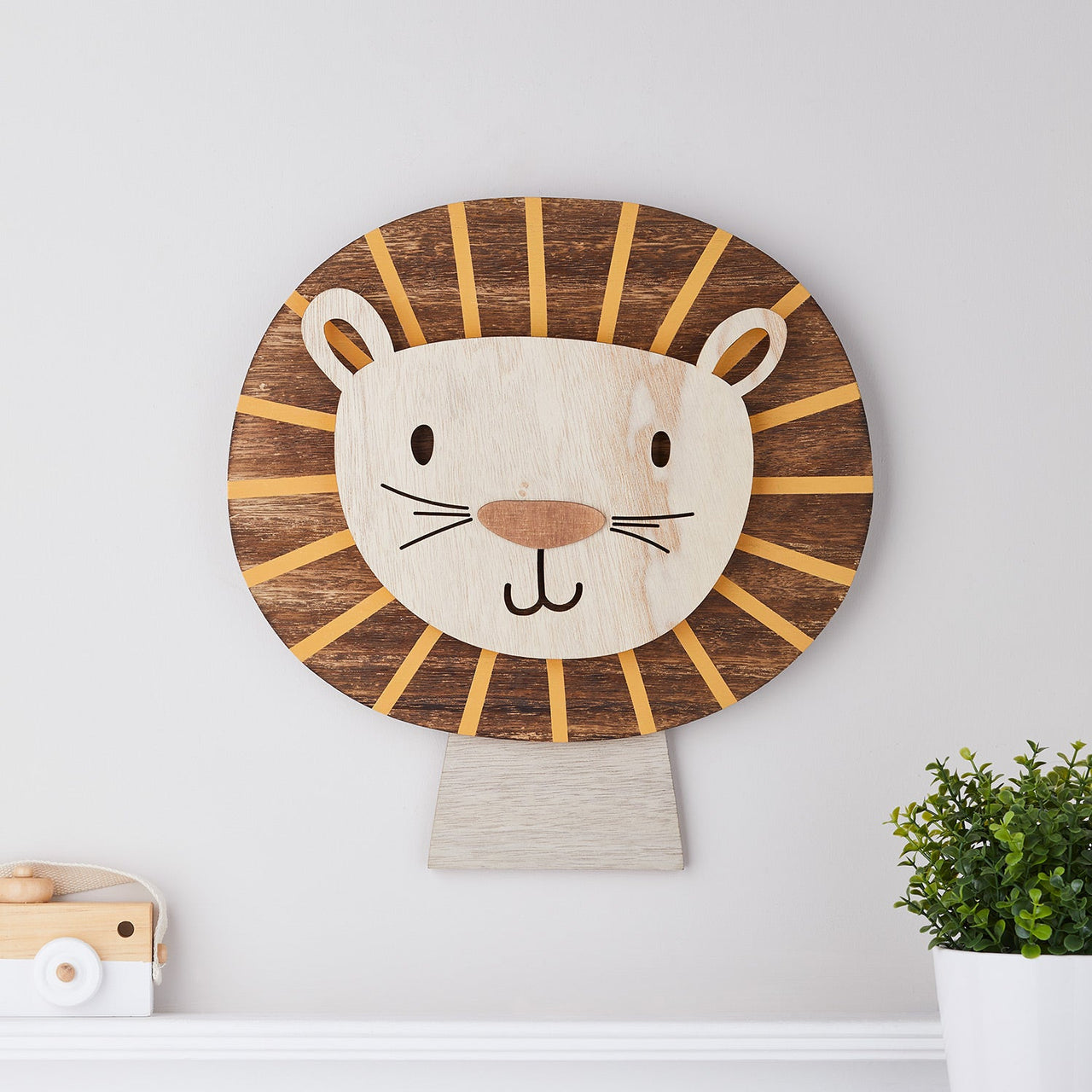 LL21018_Lion-Childrens-Wall-Light-Safari-Bedroom_3.jpg