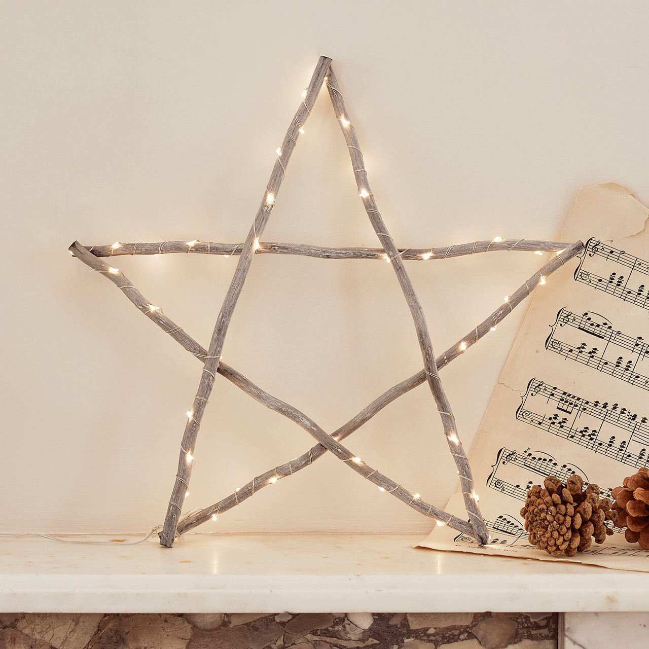 LL21098_Wooden-Grey-Star-Light-Illuminated-Mantel-Christmas-Decoration.jpg