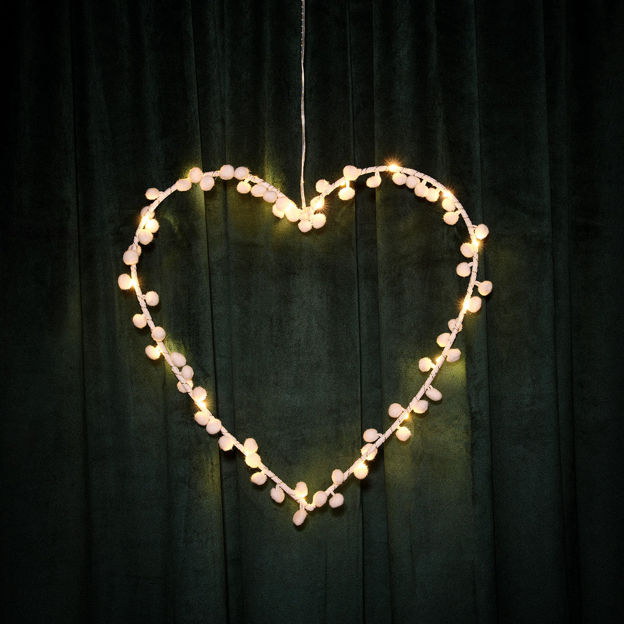 White Pom Pom Heart Light