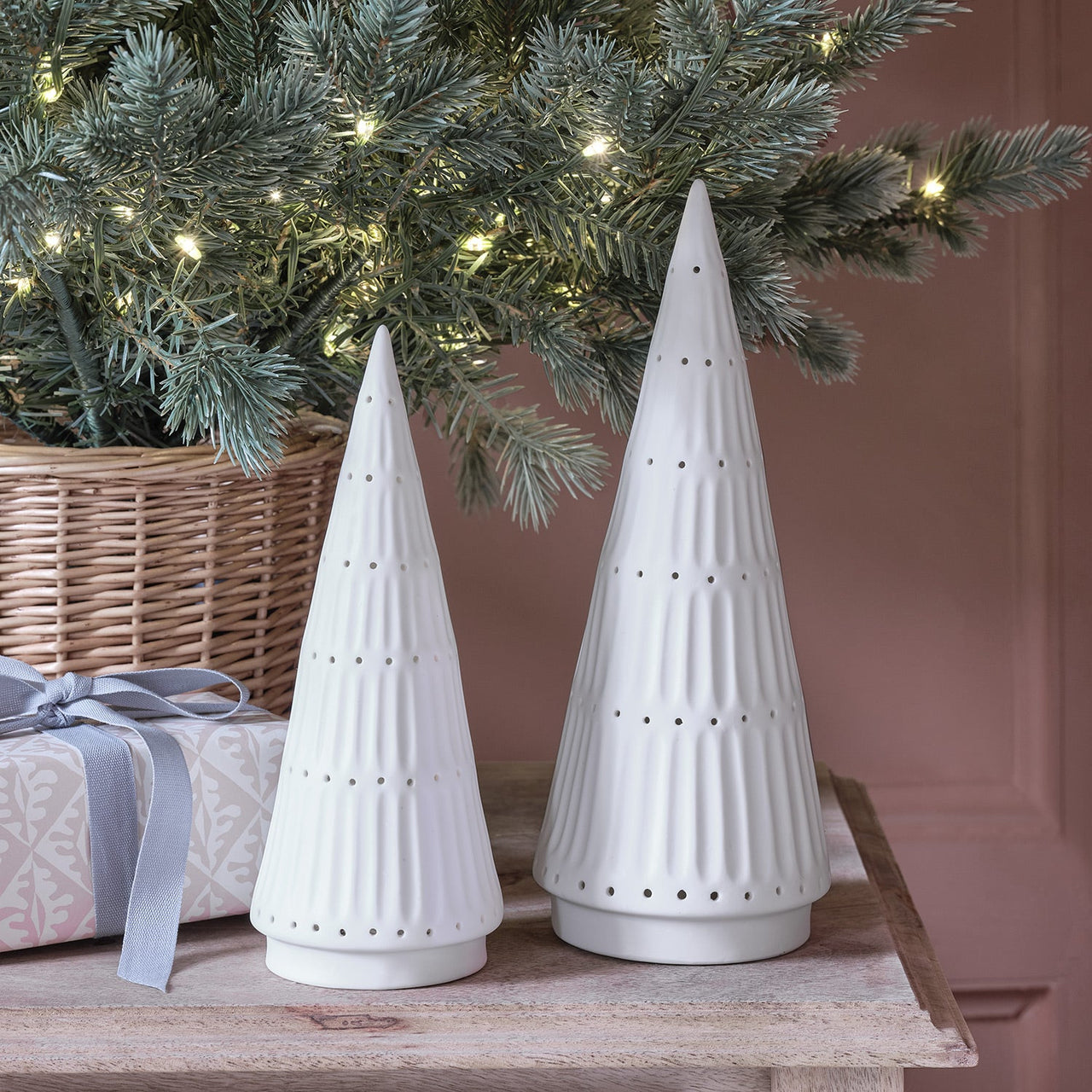 LL24041_2_-Setof2LEDCeramicChristmasTreeDecorations.jpg