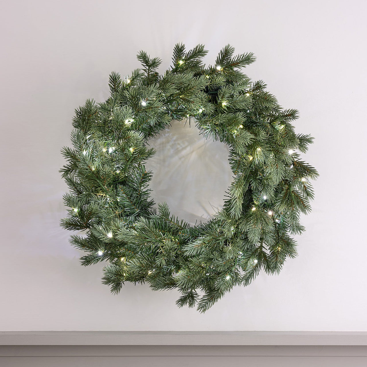 LL24044_6_-50cmDualColourMicroLEDSnowyWinterWreath.jpg