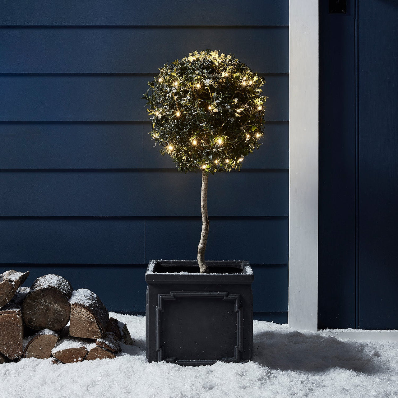 LL50YW_Front-Porch-tree-warm-white-fairy-lights_388160e5-c2b9-49fd-b011-5471569c3f40.jpg