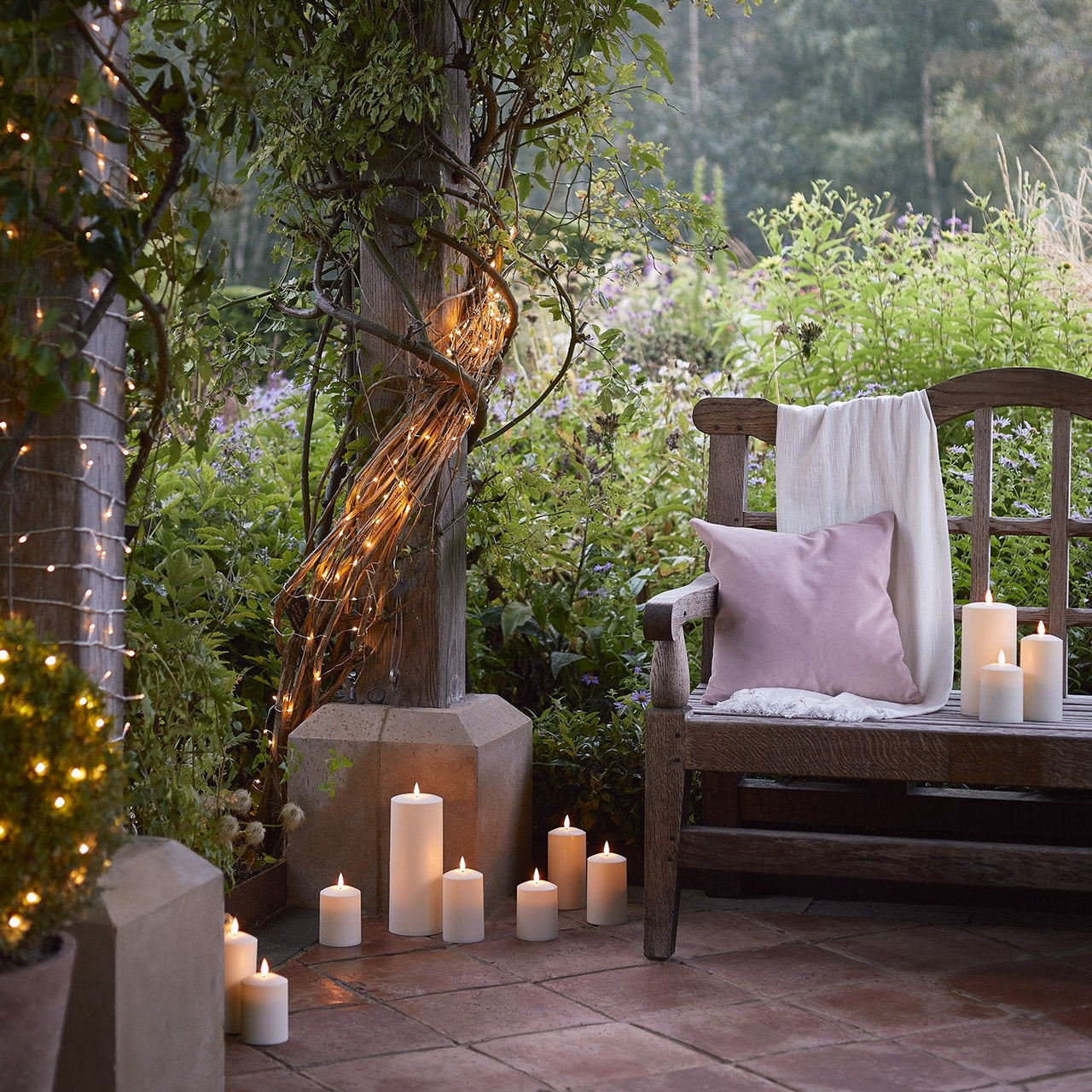 Outdoor-TruGlow-Candles-Courtyard-Bench_2_2000x2000_787eb1d5-3647-4b13-9c5f-e7906777b45d.jpg