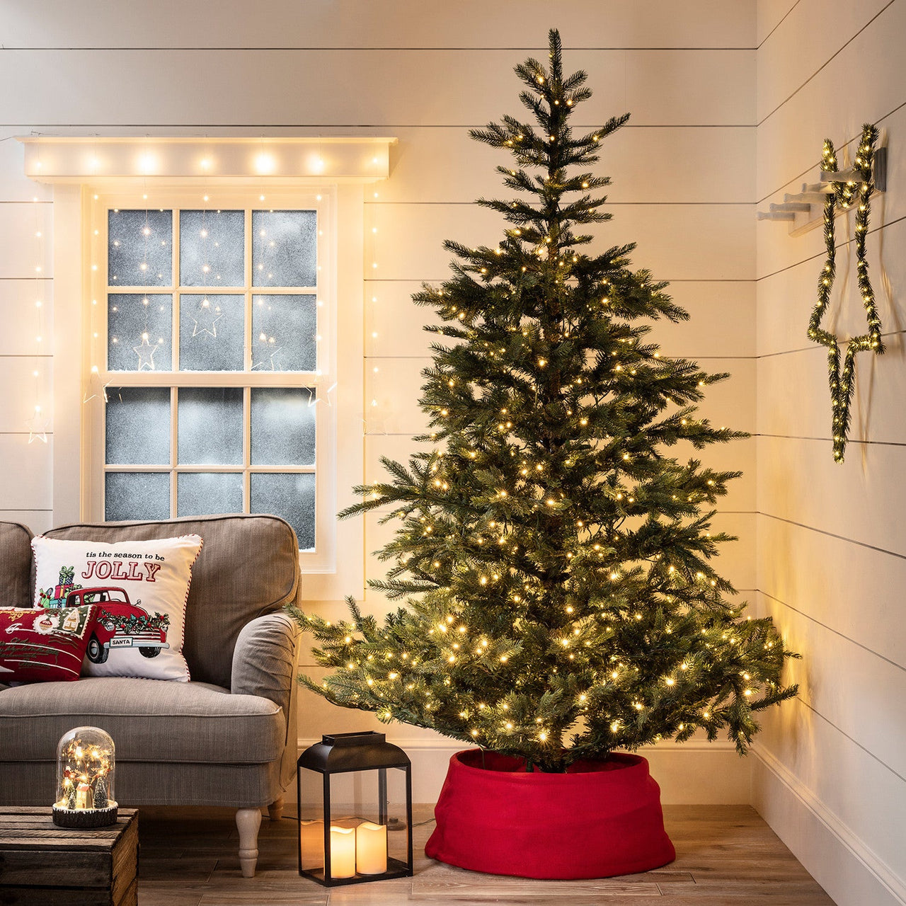 PL18023_Warm-White-Star-Micro-Curtain-Lights-Christmas-Tree_P3.jpg