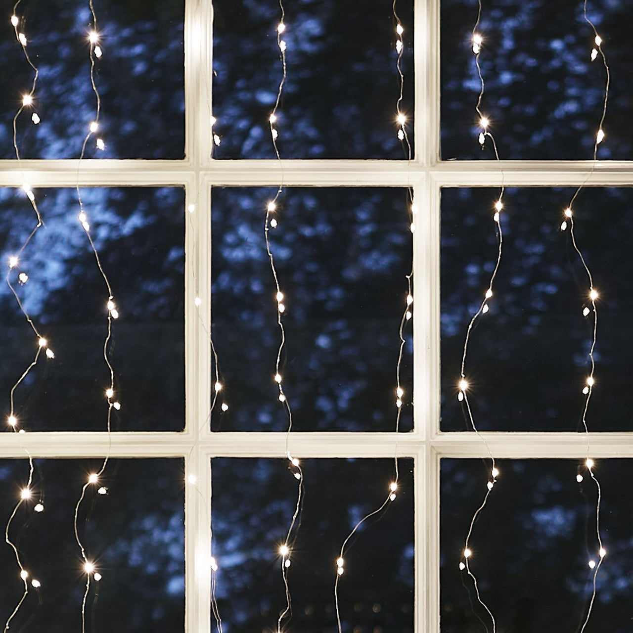 PL18029_Warm-White-Micro-Curtain-Lights-Window-Close_P2.jpg