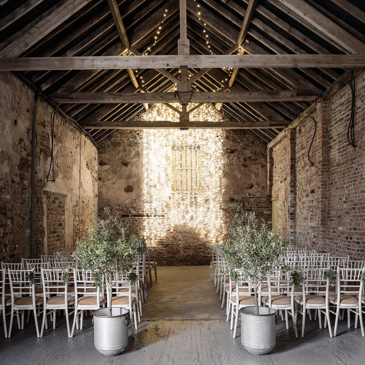 PR50YWW_50-WARM-WHITE-LED-STRING-LIGHT-Wedding-Barn_P5.jpg