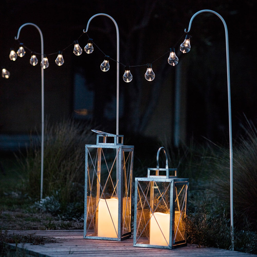 SH18W_Shepherd_s-Crook-Garden-Hook-Lanterns-Festoon-Lights_P1.jpg