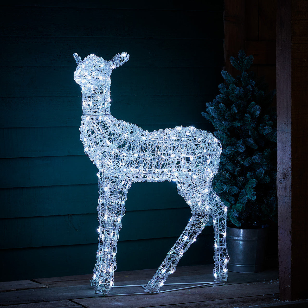 Twinkly Doe Smart Light Up Reindeer