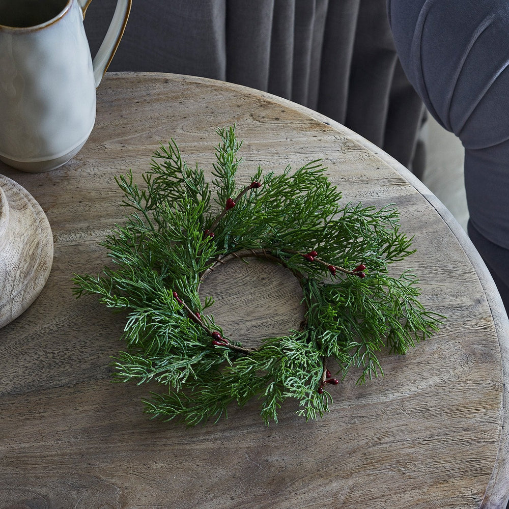 WR2009_Red-Berry-Christmas-Wreath-Candle-Ring-Indoor-Table.jpg