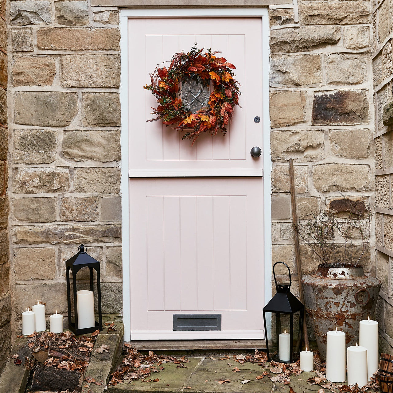 Pre Lit 50cm Berry & Pinecone Autumn Wreath