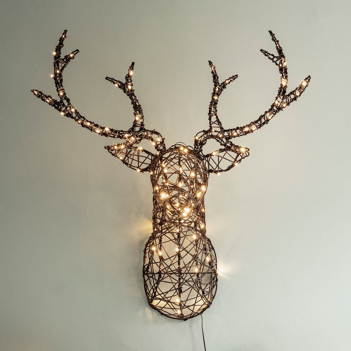 XX1901_Rattan-Stags-Head-Wall-Mounted-Christmas-Figure-Close_P1.jpg