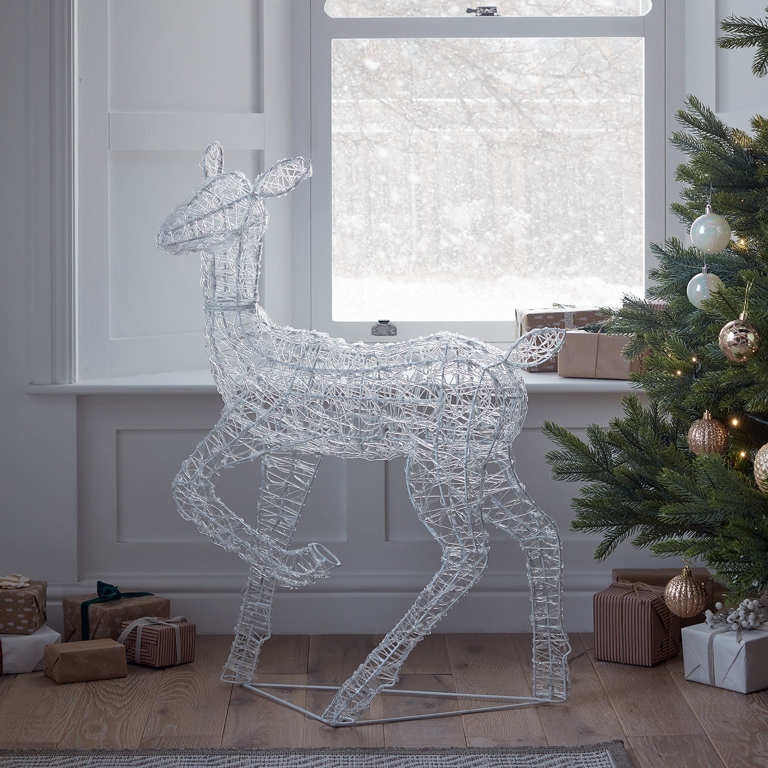 Illuminated reindeer sale duo christmas decor